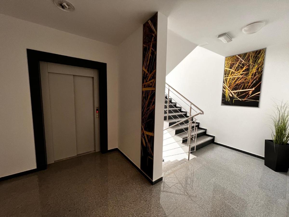 Dk Premium Ukielpark Apartman Olsztyn  Kültér fotó